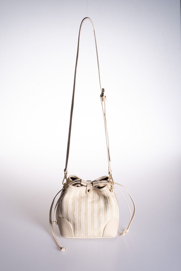 Büzgülü Bej & Krem Çizgili Ayarlanabilir El ve Omuz Çantası