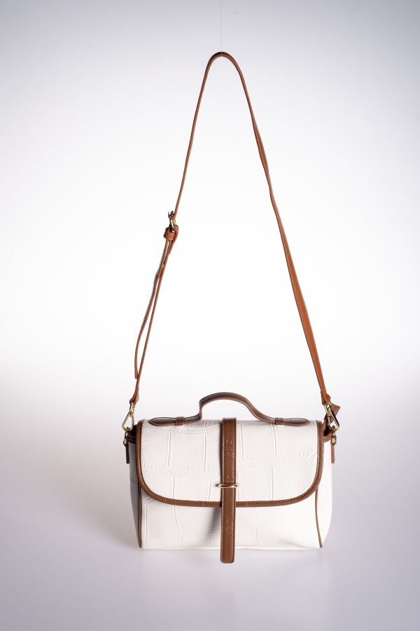 Kahverengi Biye Detaylı Vegan Deri Krem Ayarlanabilir El ve Omuz Çantası