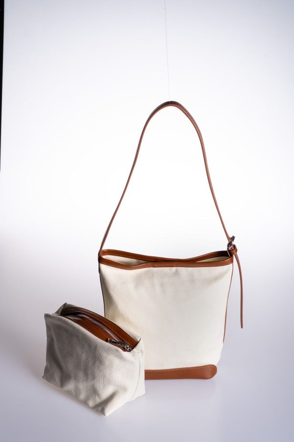 Taba Biye Detaylı Krem Kanvas Yavru Çanta Hediyeli Ayarlanabilir El ve Omuz Çantası