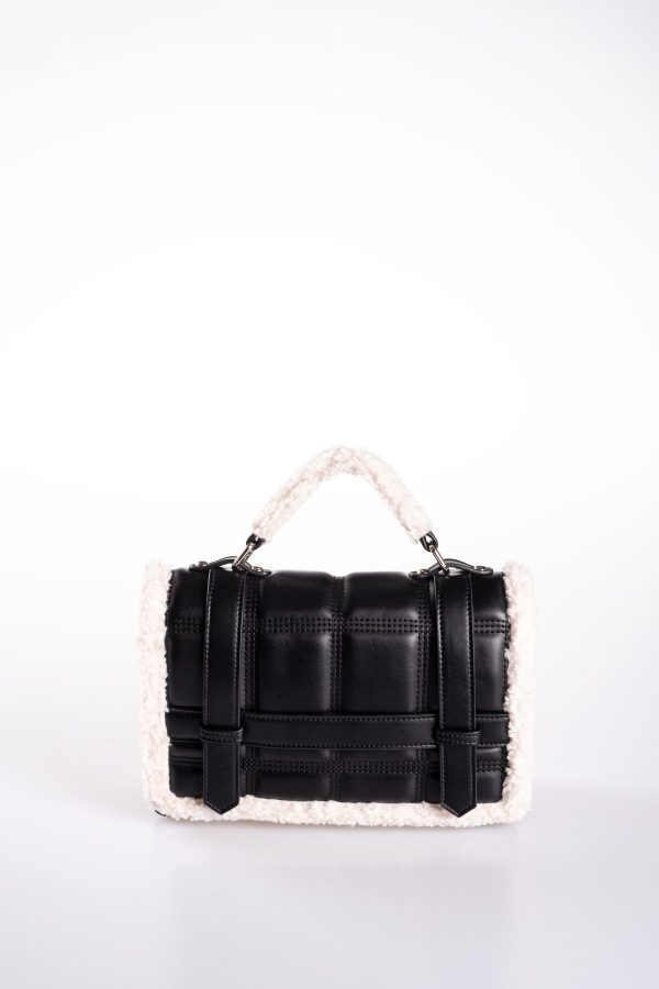 Peluş Detaylı Vegan Siyah Deri Kapaklı Ayarlanabilir El ve Omuz Çantası