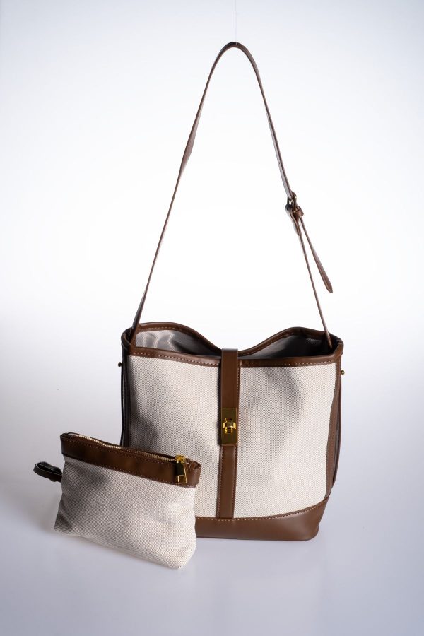 Kahverengi Biye Krem Kanvas Yavru Çanta Hediyeli Önü Kilit Detaylı Ayarlanabilir El ve Omuz Çantası